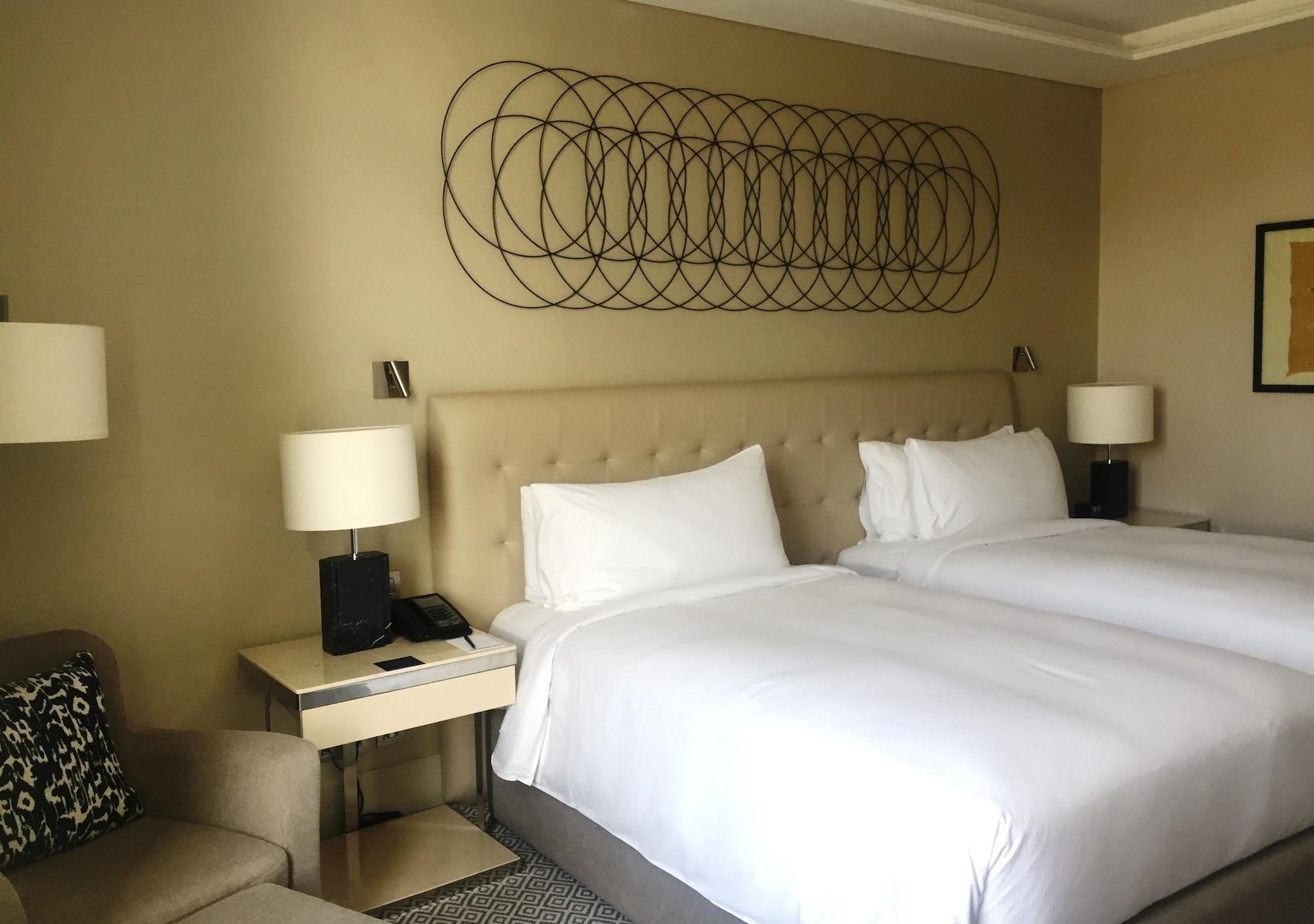 Hilton Tanger City Center Tânger Exterior foto A room at the hotel