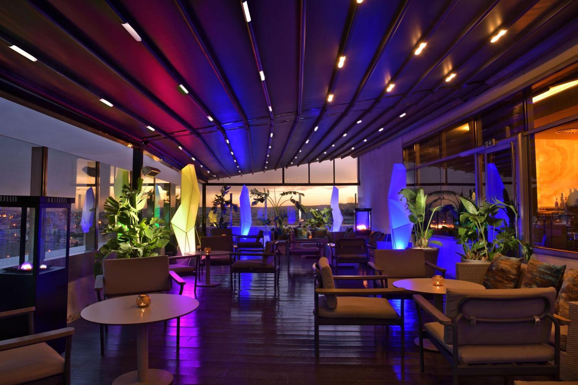 Hilton Tanger City Center Tânger Exterior foto The interior of the lounge