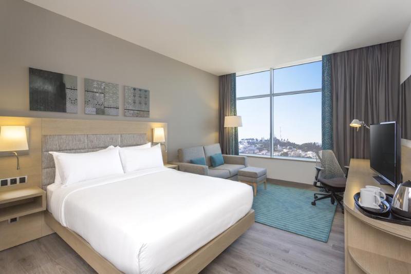 Hilton Tanger City Center Tânger Exterior foto A typical guest room at the Hilton Garden Inn